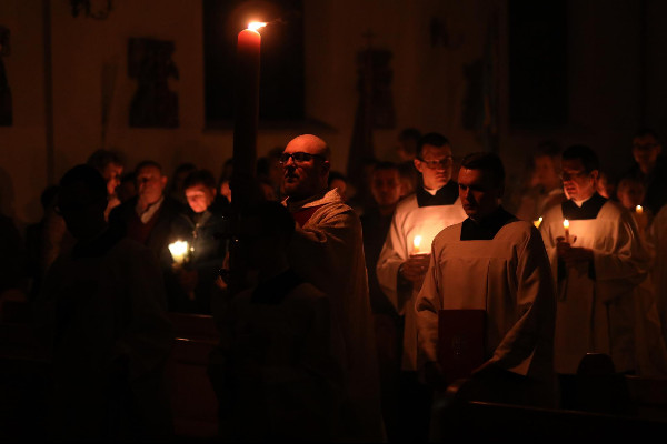 Intencje Mszy świętych 01–08.05.2022