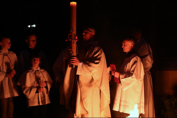 Intencje Mszy świętych 16–23.04.2023