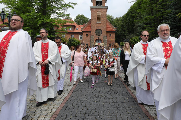 Intencje Mszy świętych 11–18.06.2023